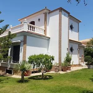 Casa Con Jardín En La Playa Mazagón